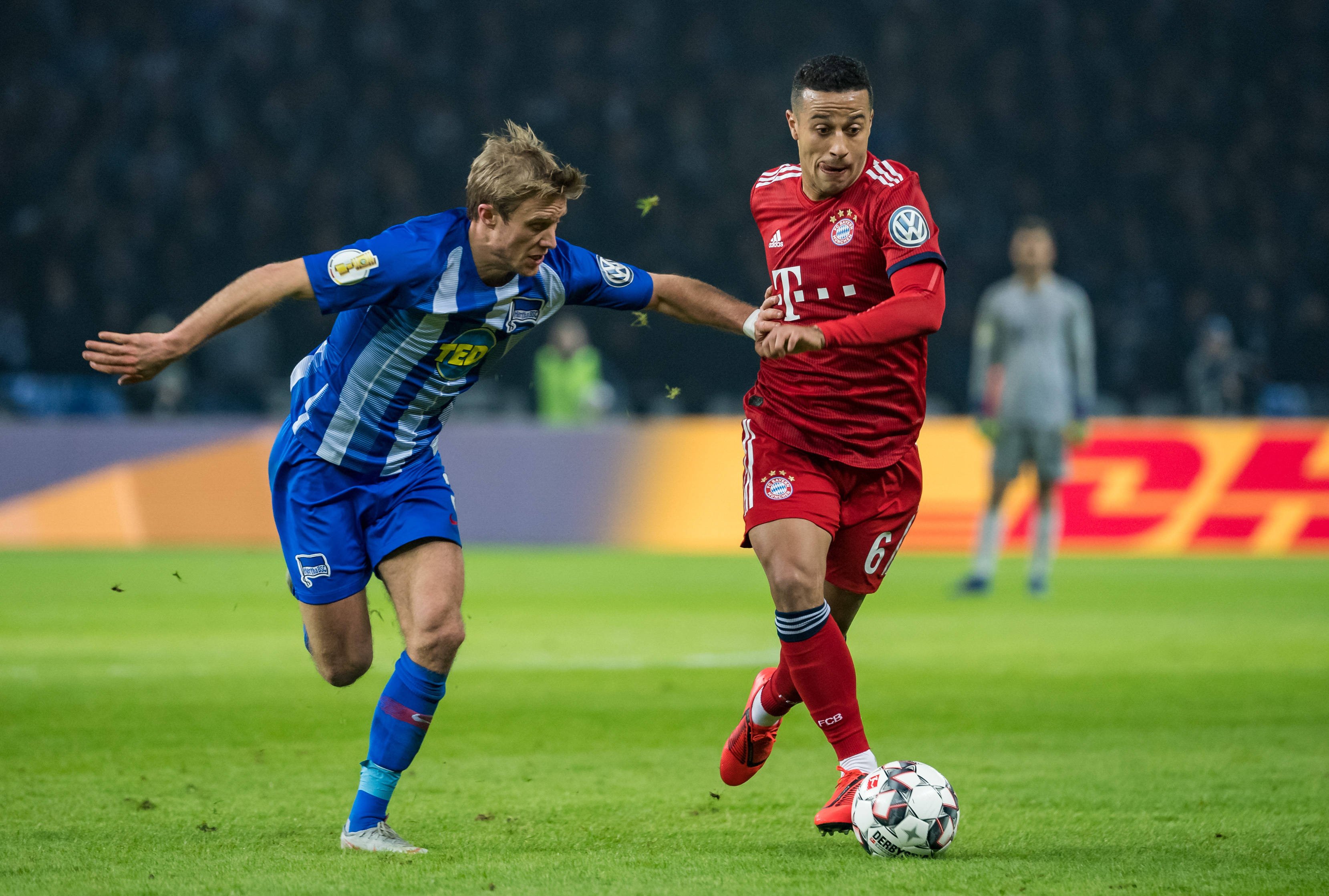 现实的绑架 现实的绑架